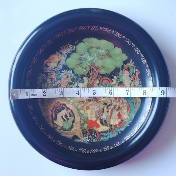 USSR 1989 Palekh Vintage Collector's Plate Russian Legends Series (#4) Wall Art - Picture 13 of 13